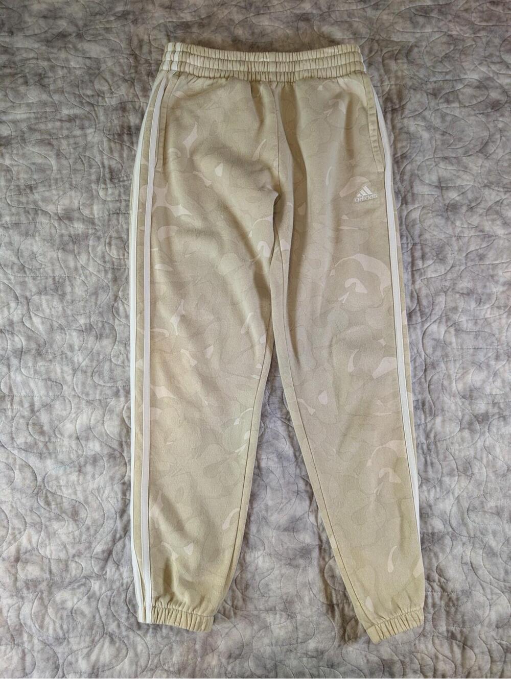 Adidas Beige Camo Sweatpants Size Large 3 Stripes Joggers Girls Fleece Used